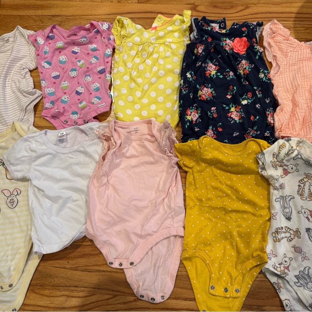 23pc BUNDLE Baby Girl 6-9 Mos Clothes Onesies Bodysuits Tops & Sweater